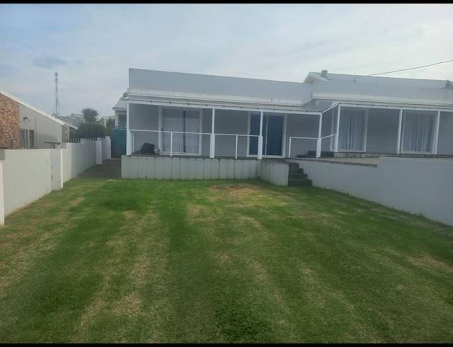 1 BEDROOM PROPERTY TO RENT IN OATLANDS NORTH